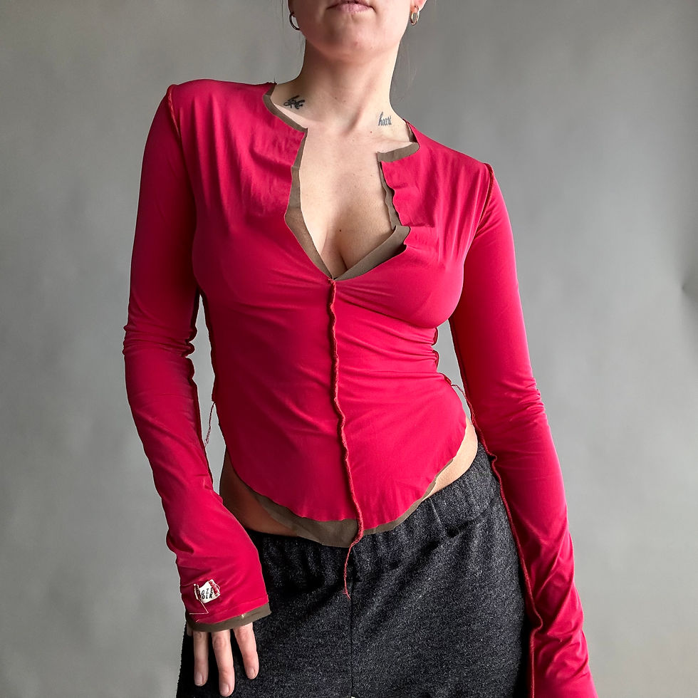 Thumbnail: rozewolk layered plunge tee red