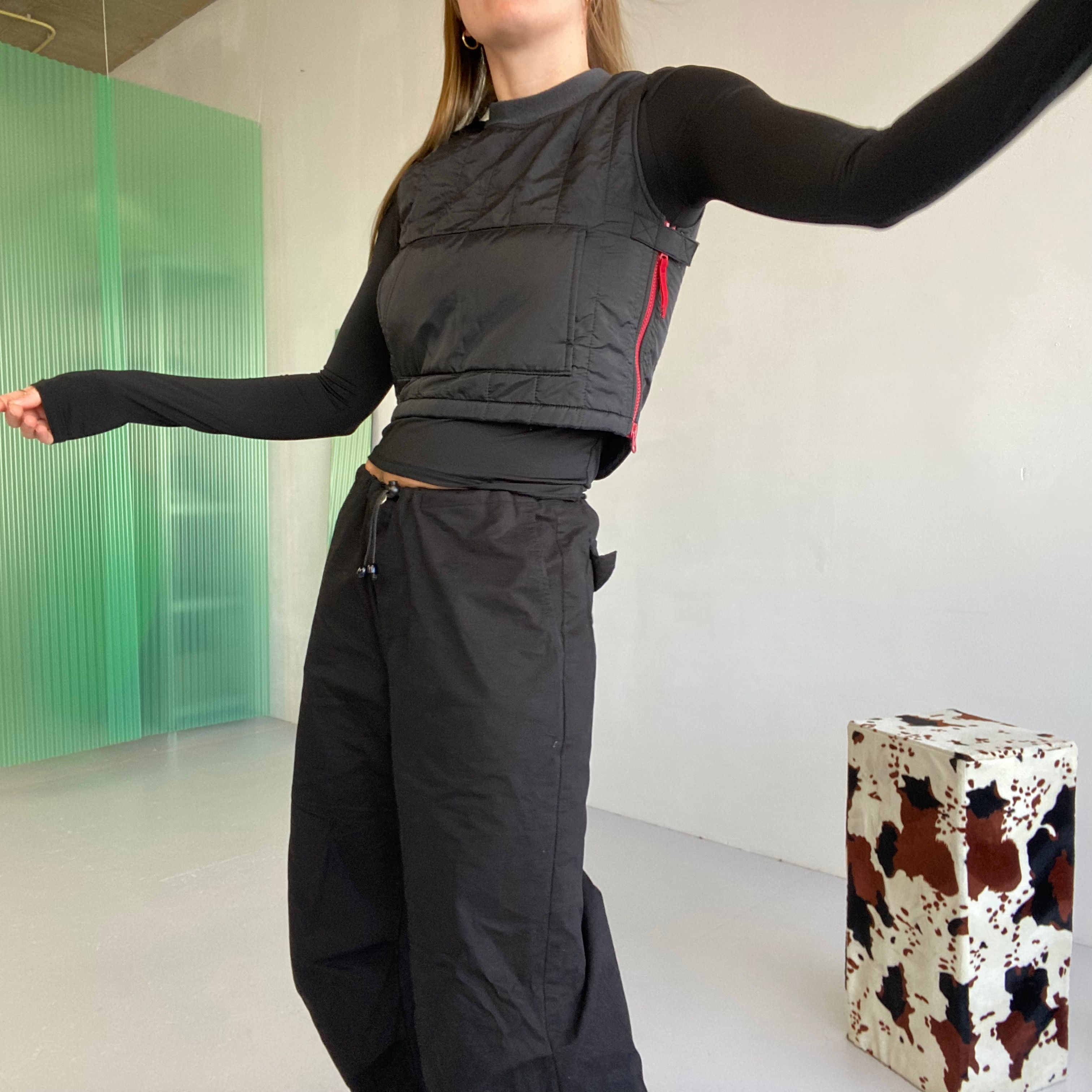 y2k parachute bodywarmer 