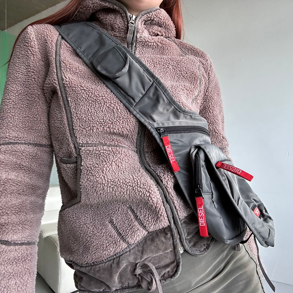 Thumbnail: diese l tech sling bag