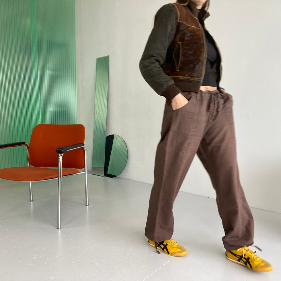 Thumbnail: brown low waist baggy trousers 