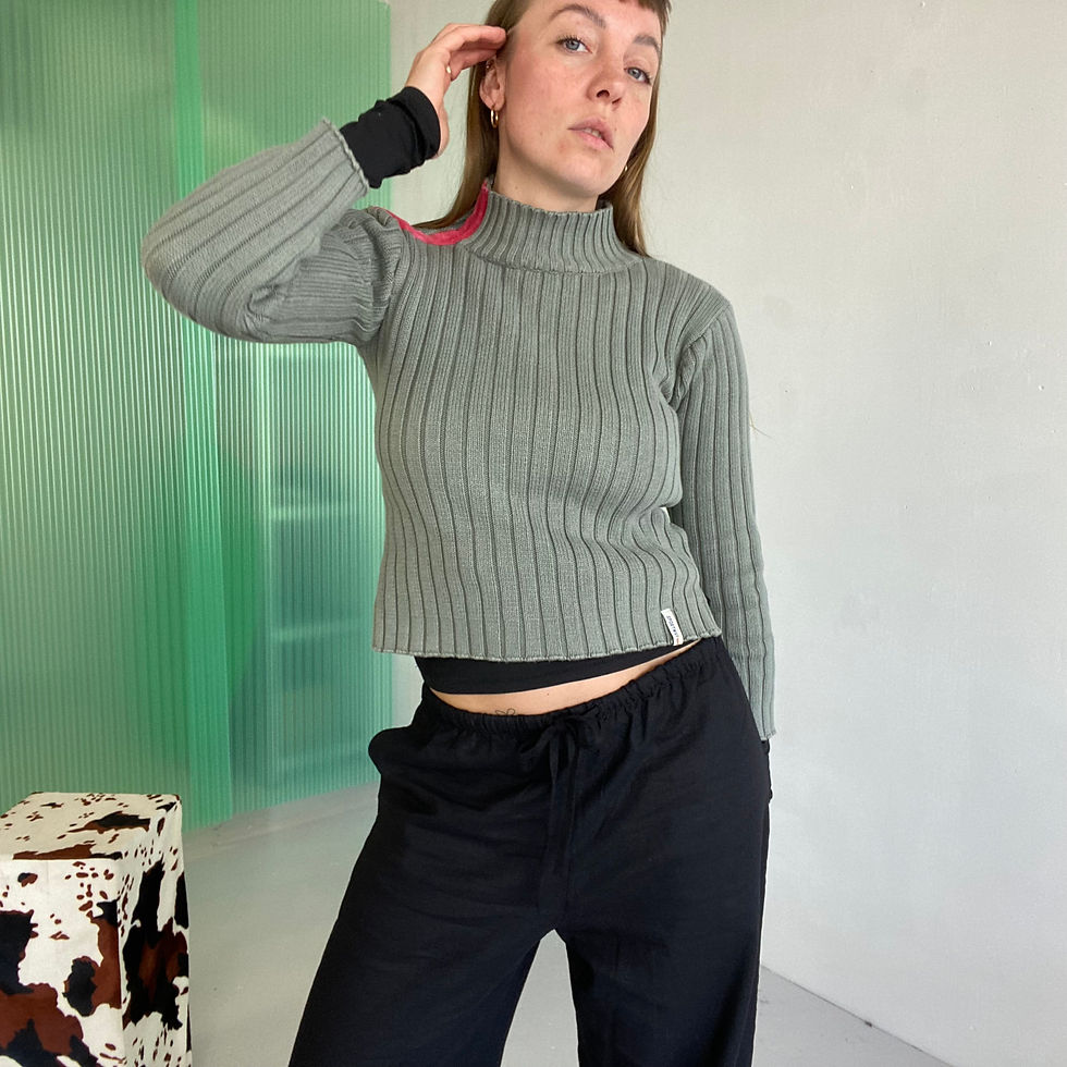 Thumbnail: green zipper knit 