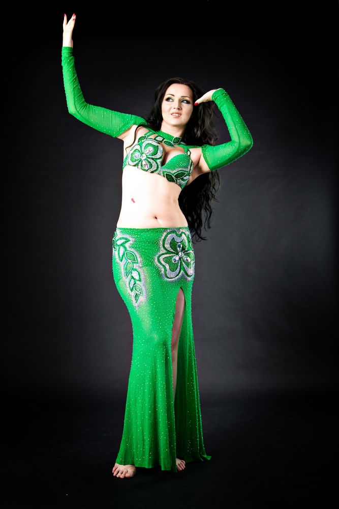 Azalidancedchool0100.jpg