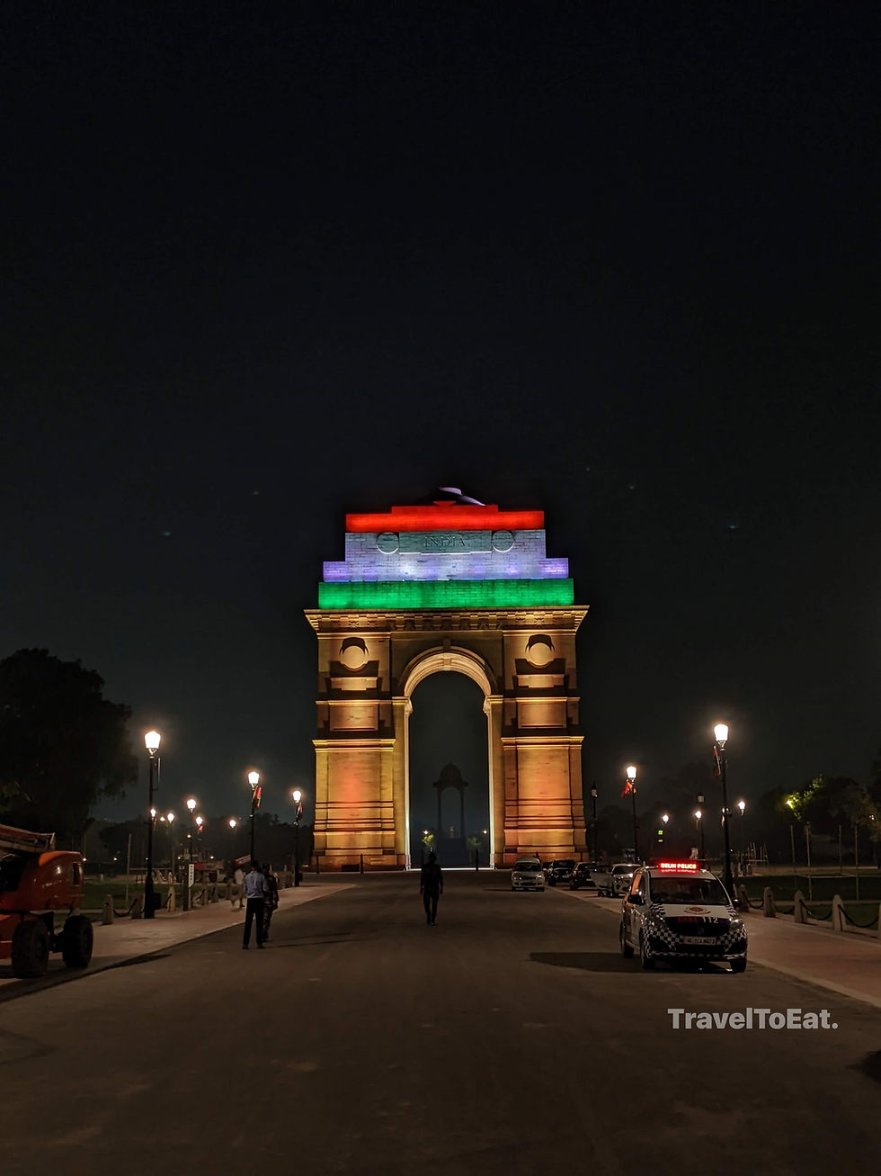 India gate lit up in wake of Independence day celebrations