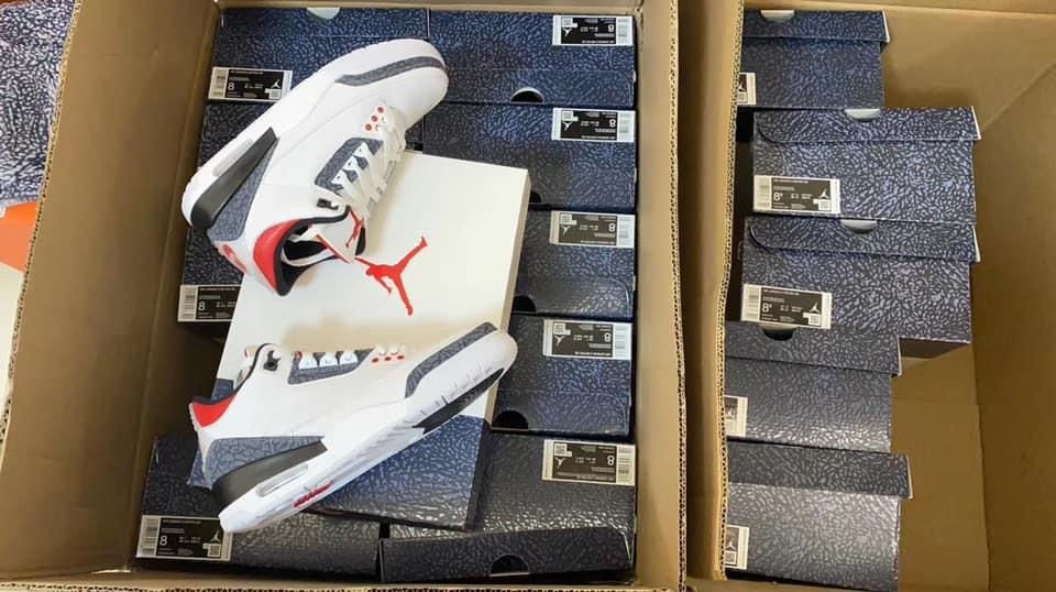AIR JORDAN 3 RETRO DENIM SE 'FIRE RED'