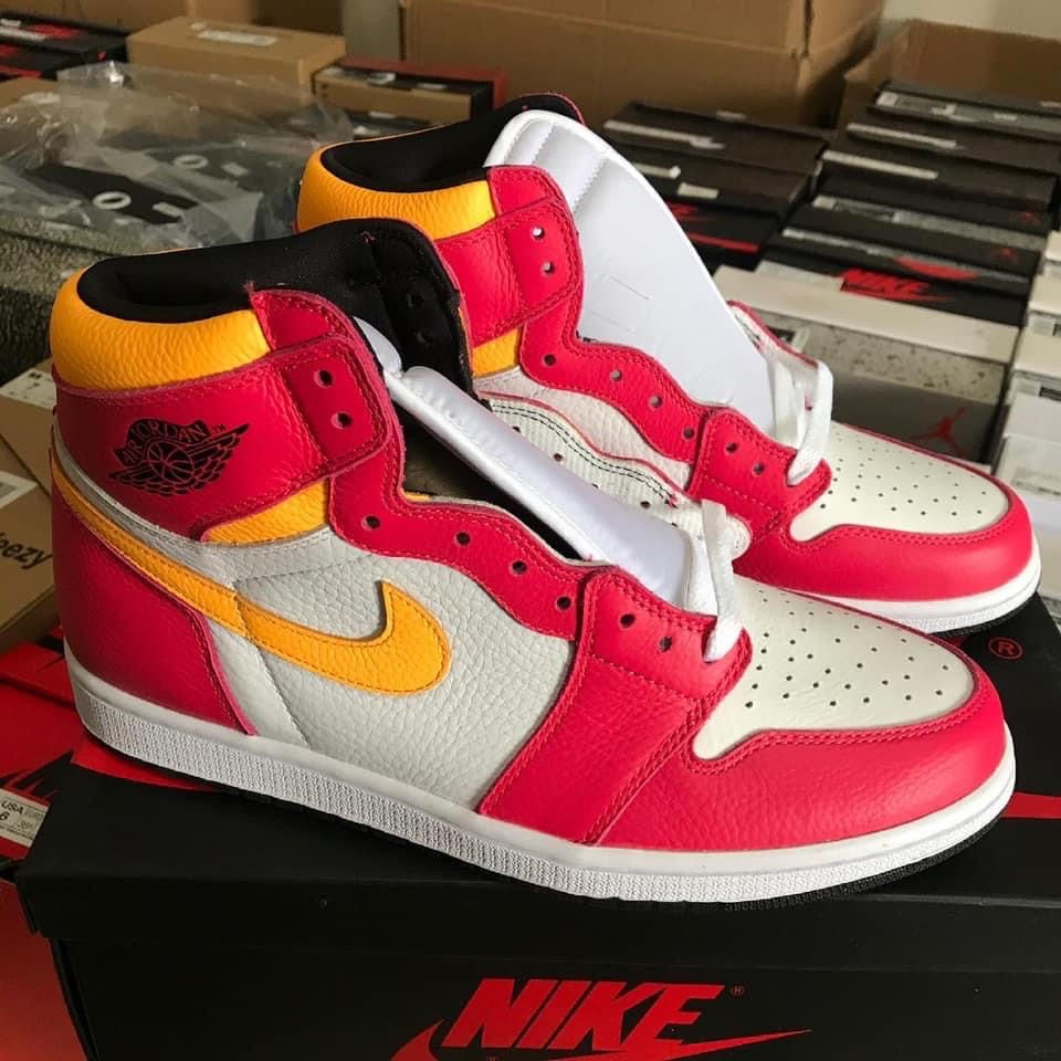 Jordan 1 Retro High OG Light Fusion Red