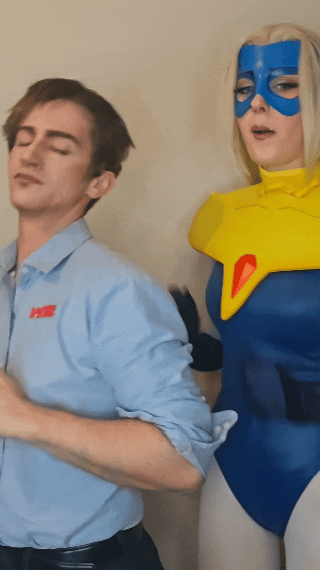 ronnieaintavampire about page.gif