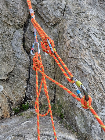 escaping the system on a climbers self rescue course