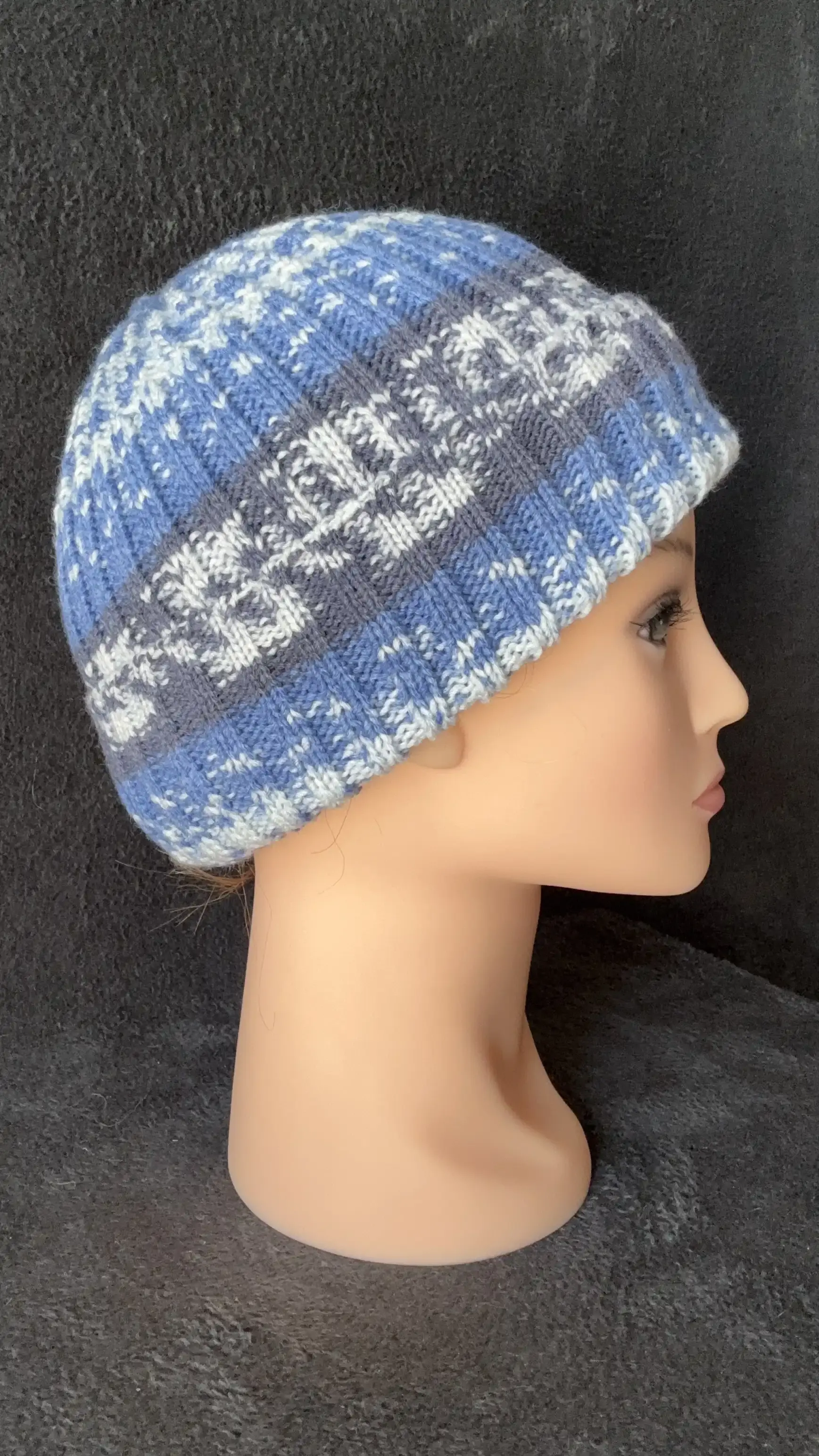 Cappello tipo Beanie