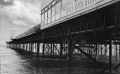 Photo Pier Colwyn Bay