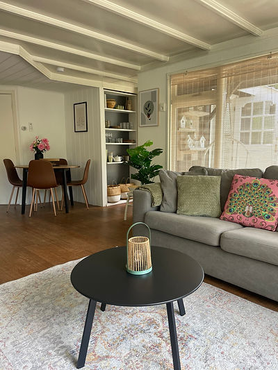 boshuisje-elva-binnenkijken-woonkamer