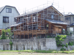 きれいで安全な『足場工事』