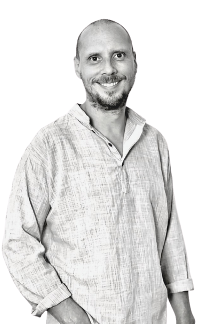Portrai web seite.png