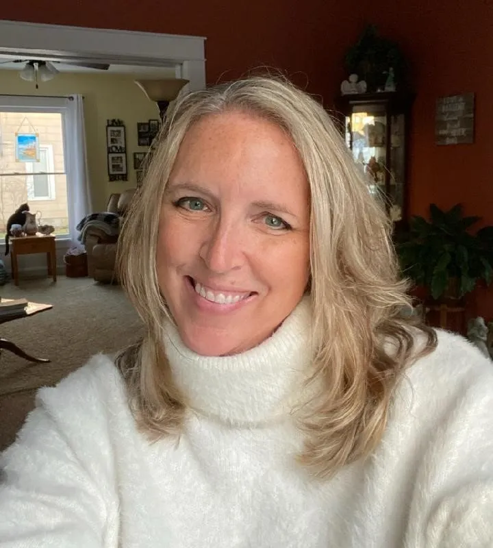 peggy_courtney-ad0f1fcd-1920w.webp