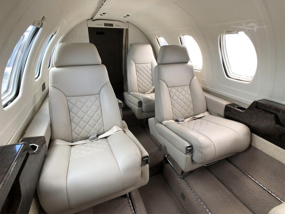 N910RB INTERIOR
