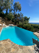 Villa / Gaou Bénat / Location / Gaou / Bénat / Suite / Luxe / Vue mer / Moderne / Maison / Chambre / Terrasse / Piscine / Salon / Séjour / Salle à manger
