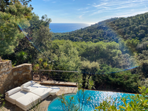 Villa / Gaou Bénat / Location / Gaou / Bénat / Suite / Luxe / Vue mer / Moderne / Maison / Chambre / Terrasse / Piscine / Salon / Séjour / Salle à manger