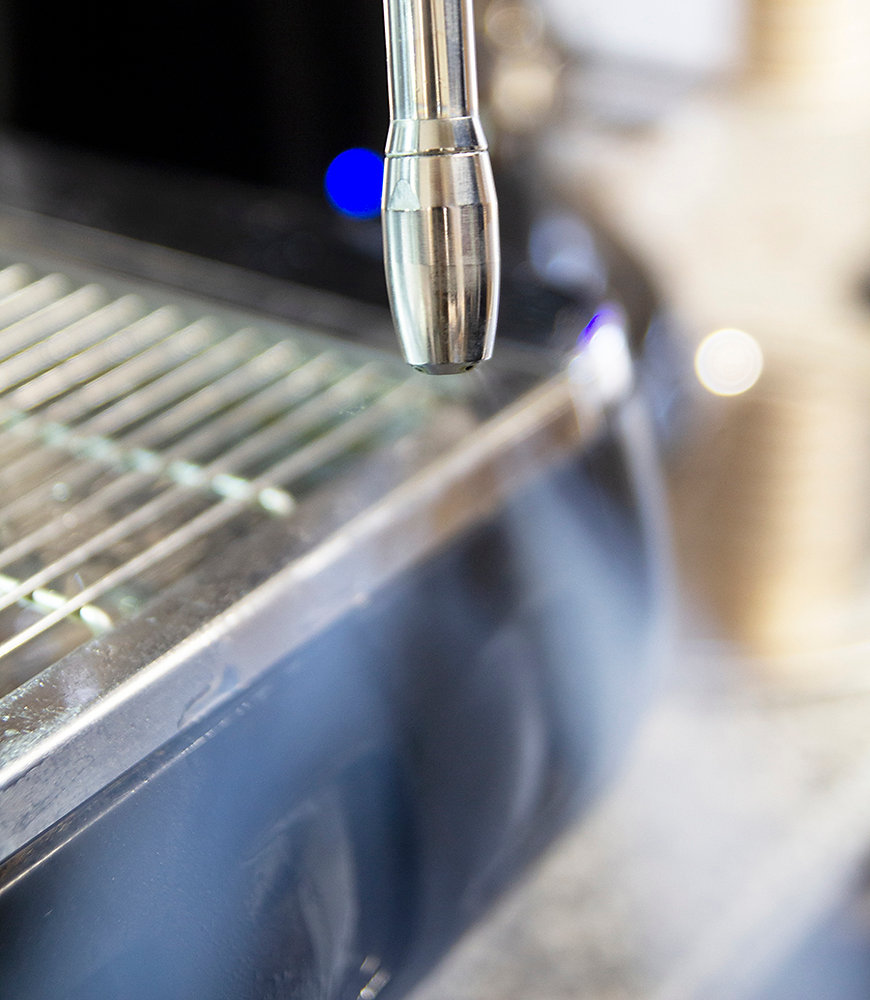 How to Steam Milk For Latte Art and Cappuccinos