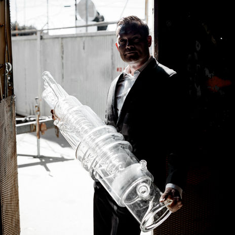 Stillworks molecular distillation column