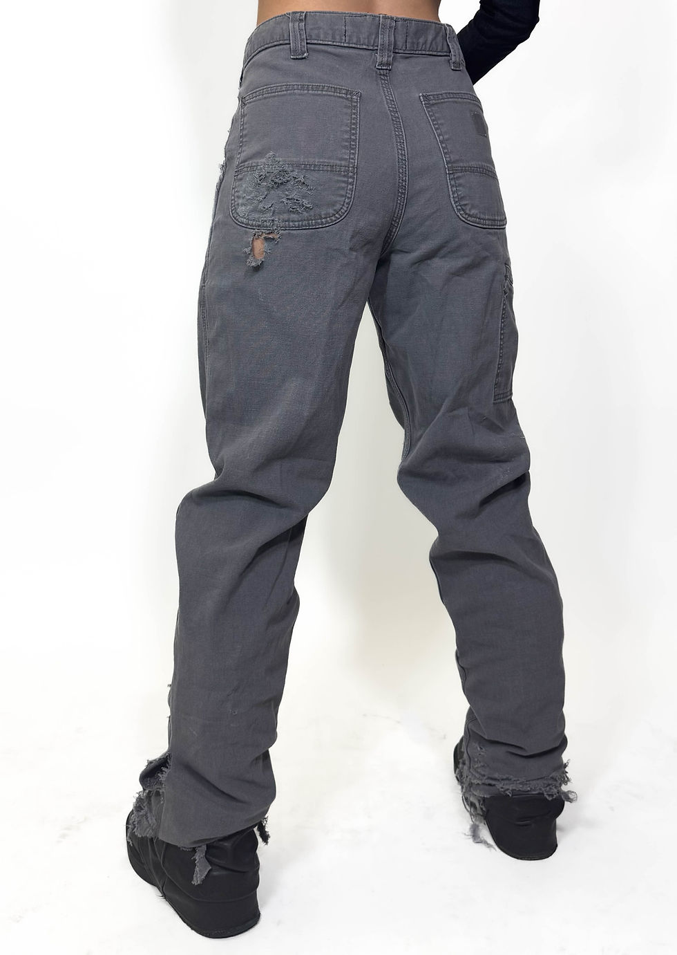 Thumbnail: Ashen grey pants