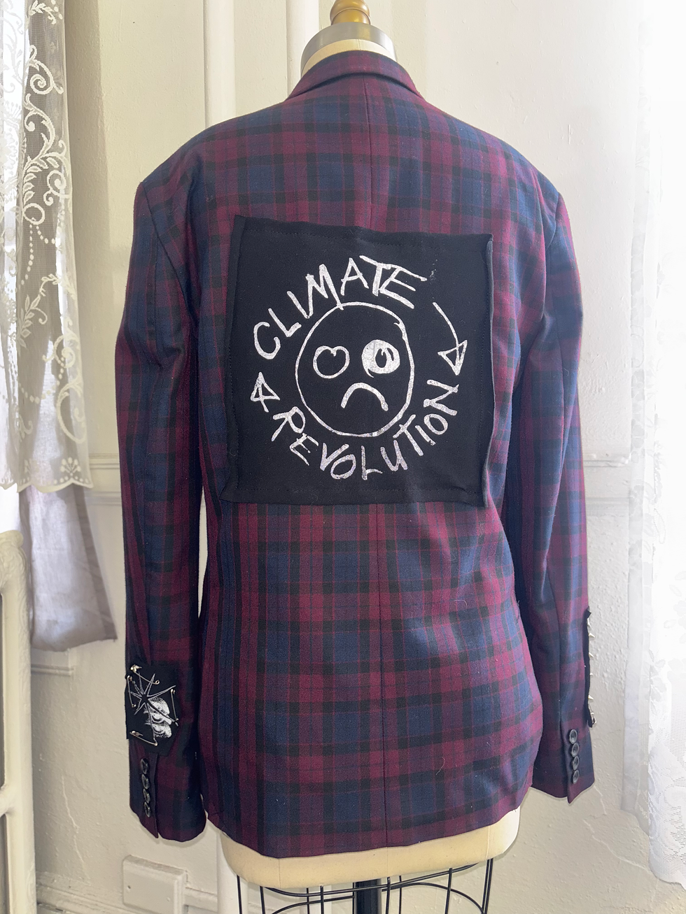 Thumbnail: Sedition Blazer 