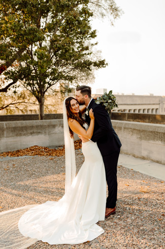 Bride and Groom Photos at The World War 1 Museum Kansas City