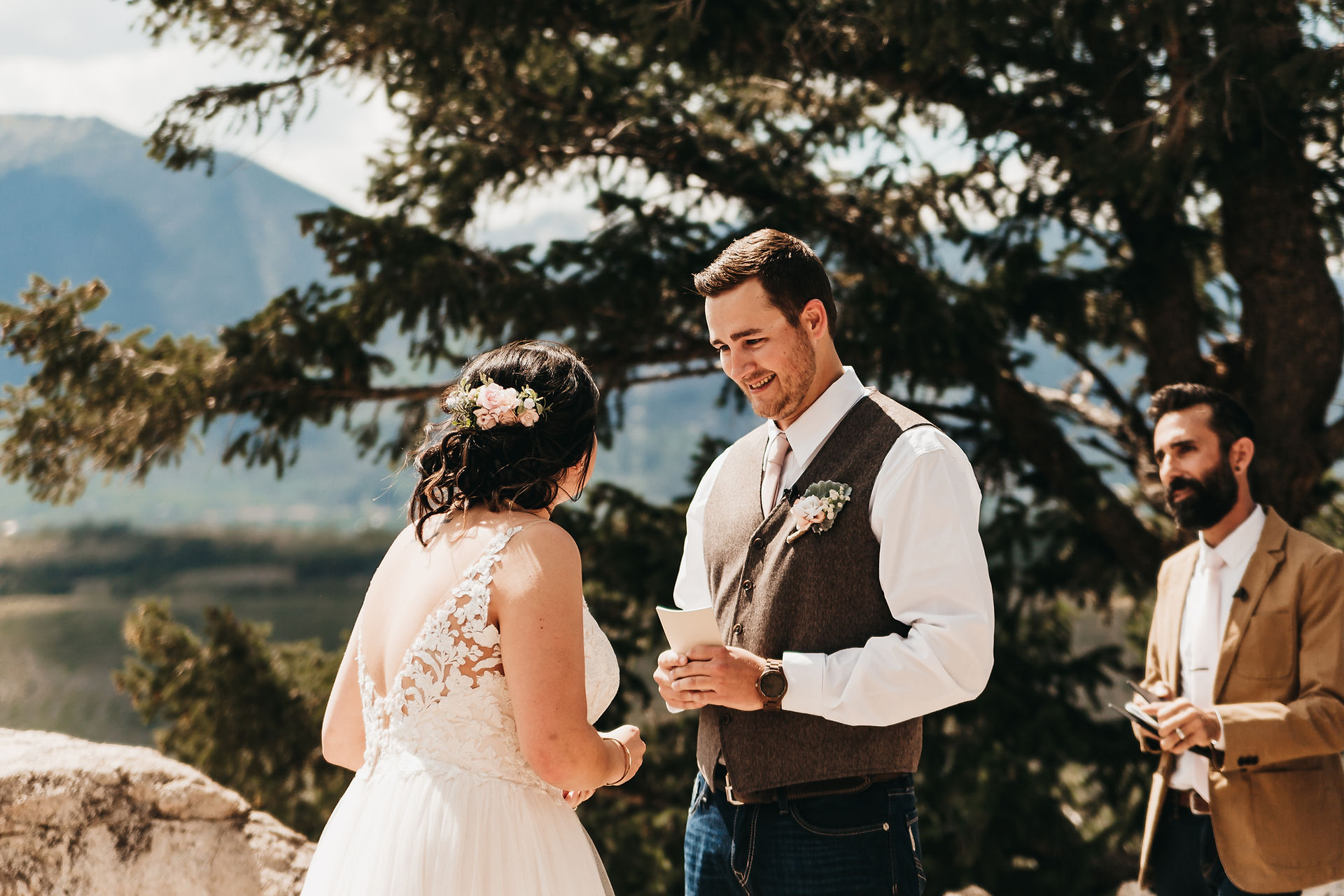 Wedding at Sapphire Point Overlook Lake Dillion, Colorado 