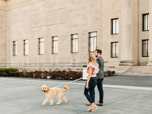 Engagement Photo Tips: How To Best Include Your Pet!