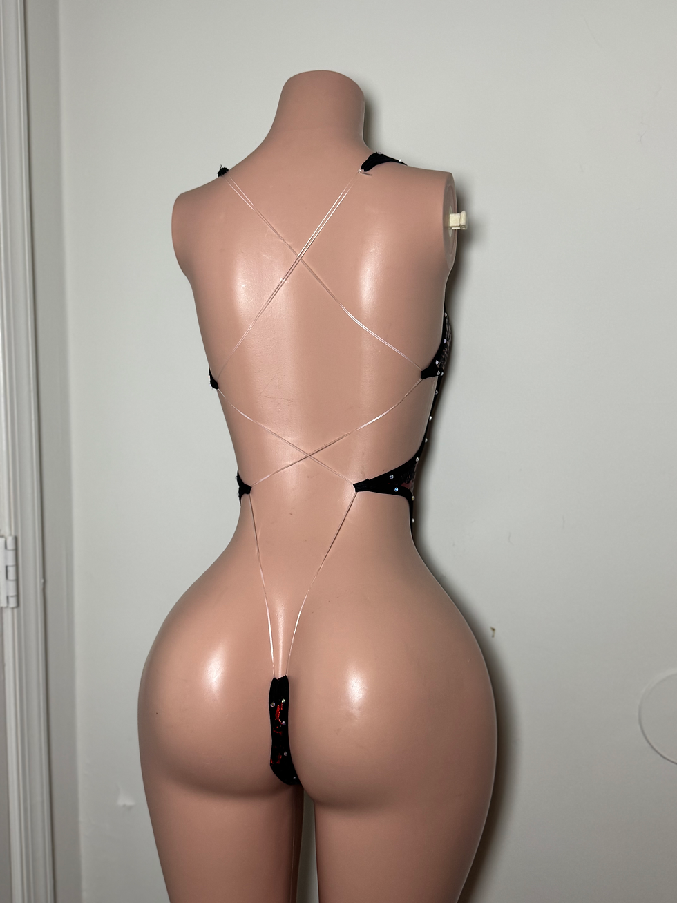 Thumbnail: Bailey Style One Piece Tie Back 