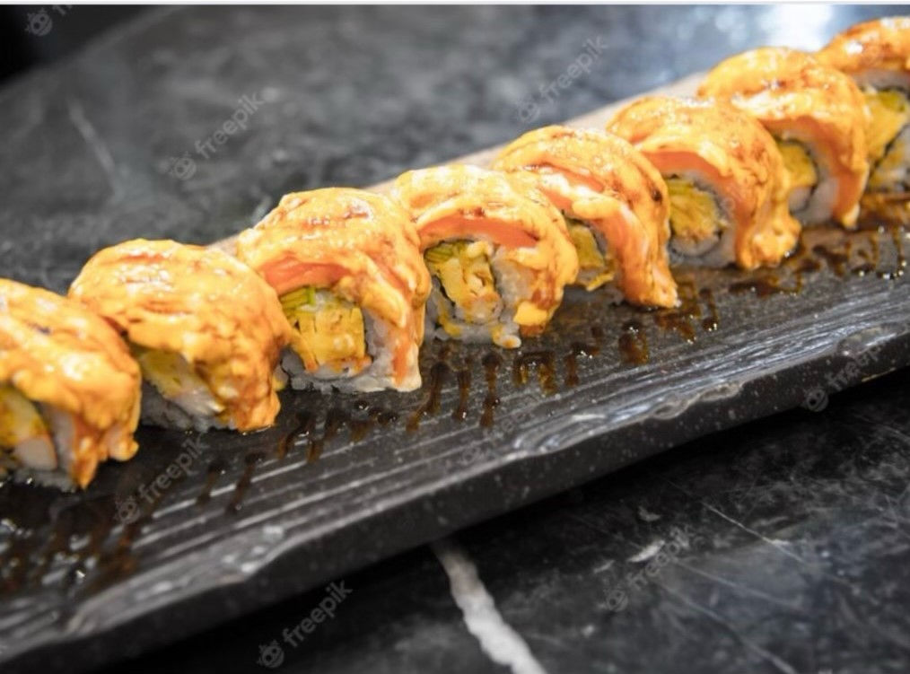 Sweet Heat Salmon Roll