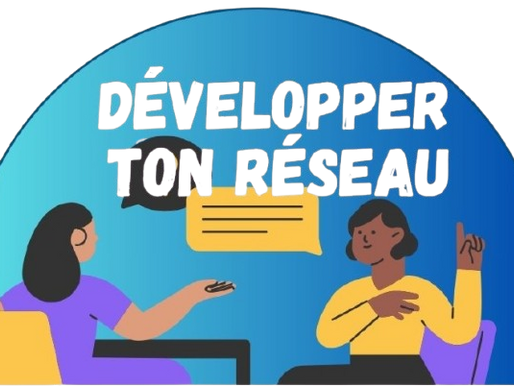 Étudiants lors d’un événement de réseautage au Canada, discutant en groupe.