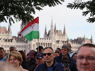 A szabadság ünnepe a szabadság levegőjének fogyatkozásában