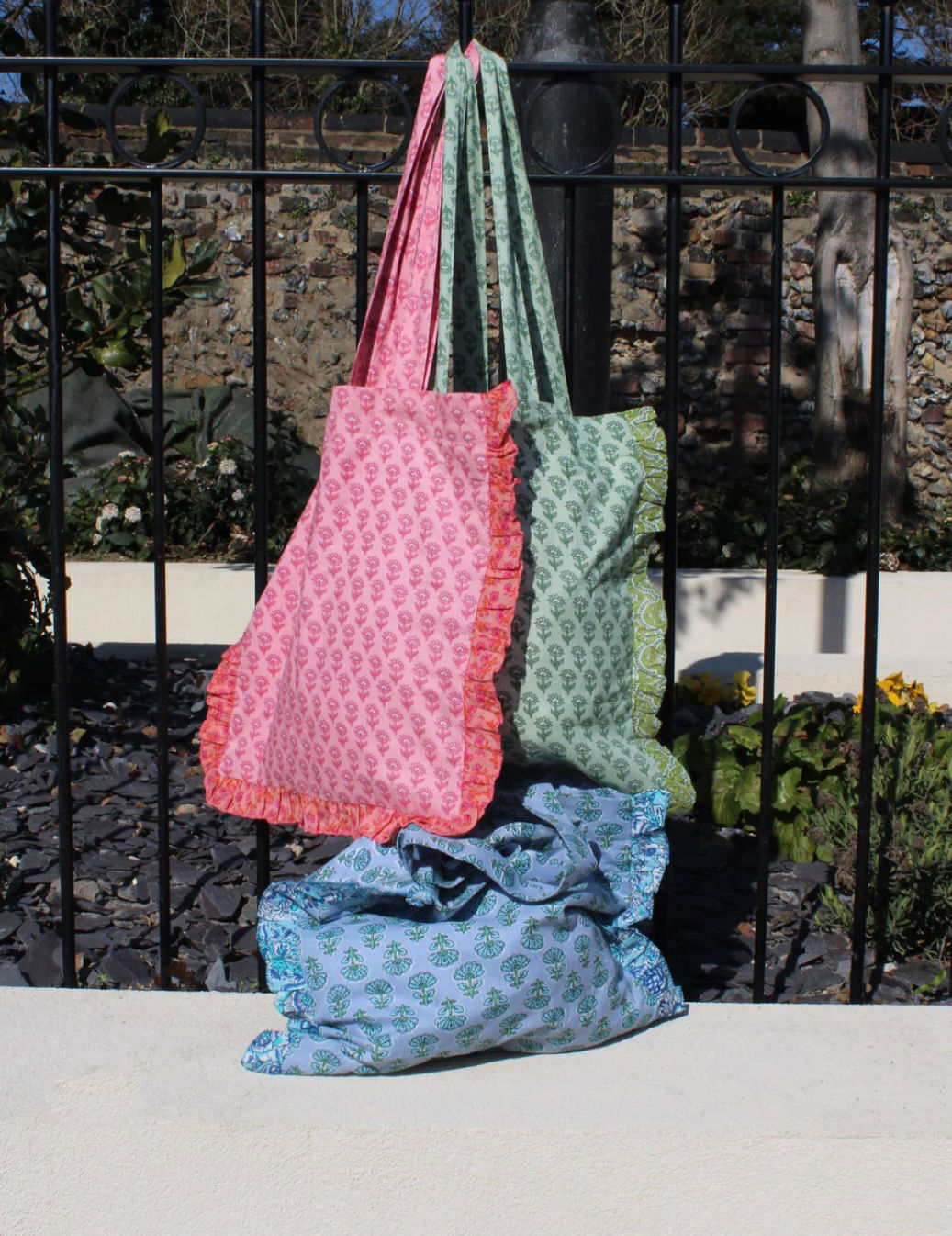 My Doris tote bag with frill