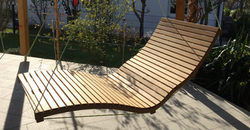 Ergonomische Holzliegen
