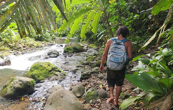 Thumnail image of hiking in costa rica