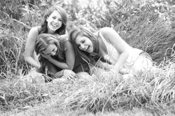 Courtney-BFF-Session-030bw