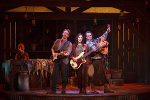 Review: RING OF FIRE at John W. Engeman Theater