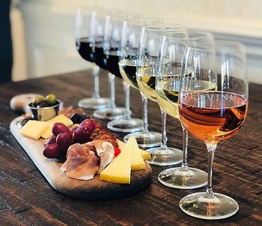 Del Vino Vineyards Flight & Charcuterie Board