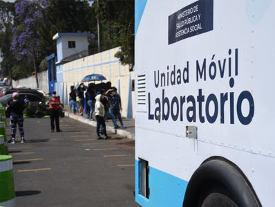 Continuan disponibles los laboratorios móviles.