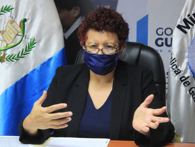 Según Ministra de Salud podrían ingresar las primeras 50 mil dosis de vacunas el miércoles