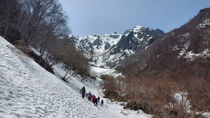 雪上訓練 谷川岳マチガ沢にて