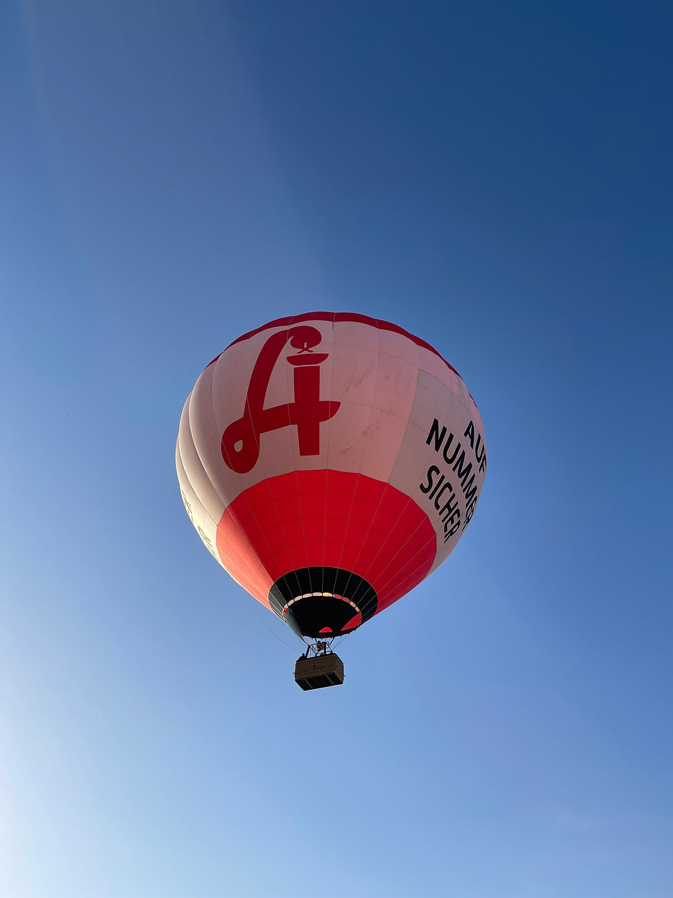 SKYBOATS Ballonfahrt - Apotheke Österreich