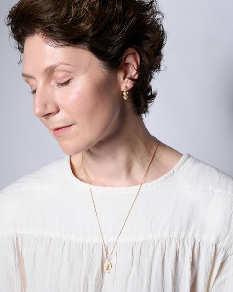 Martha Issová