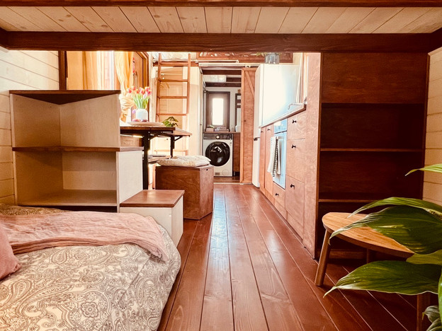 Elise_interior28.jpeg