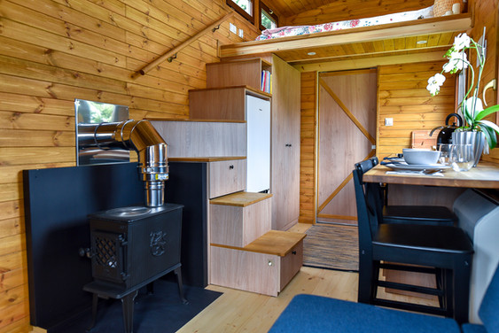 Trapp til hems & rekkverk (Maya)