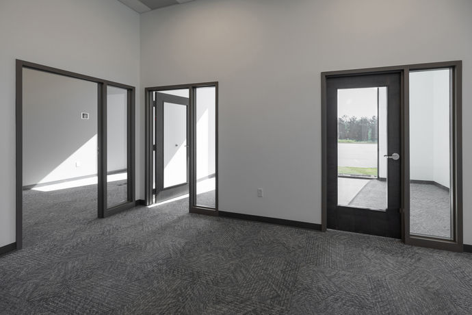 RealOp Office Upfit - Offices - Daniel Builders