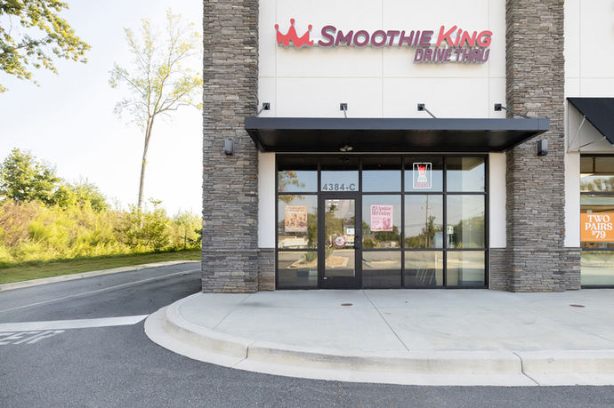 Smoothie King Renovation - Exterior - Daniel Builders