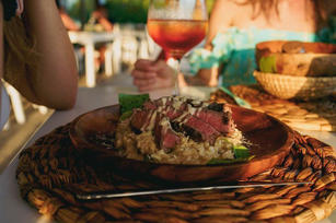 Almar Restaurant - Blu Galapagos