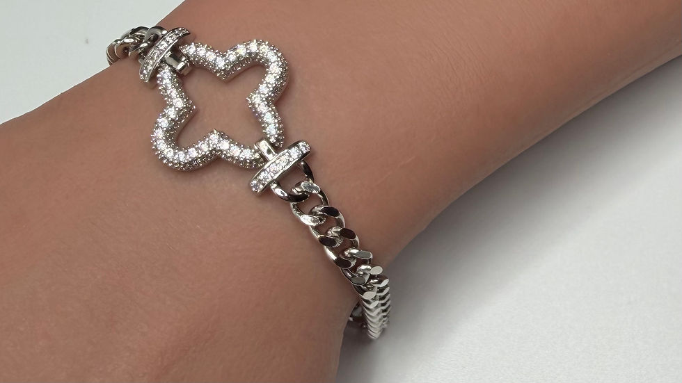 Thumbnail: Lucky Clover Tennis Bracelet