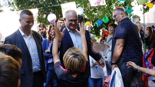 Il sindaco di Roma Roberto Gualtieri all'inaugurazione della Strada scolastica in via Mondovì