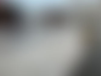 Attivisti di Robin Hood smontano le nuove panchine anti-clochard a Termini